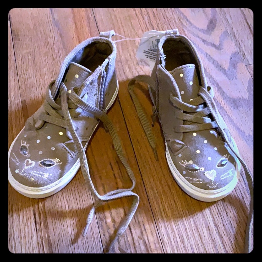 Gap Shoes